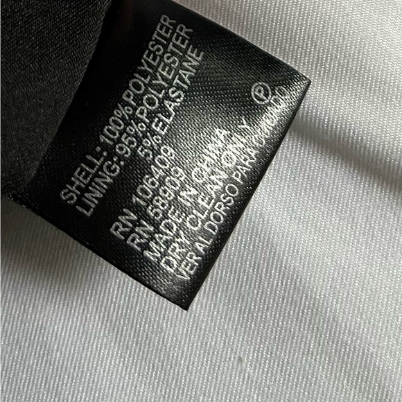 Off The Shoulder Ruffle Dress - Picture 6 of 6